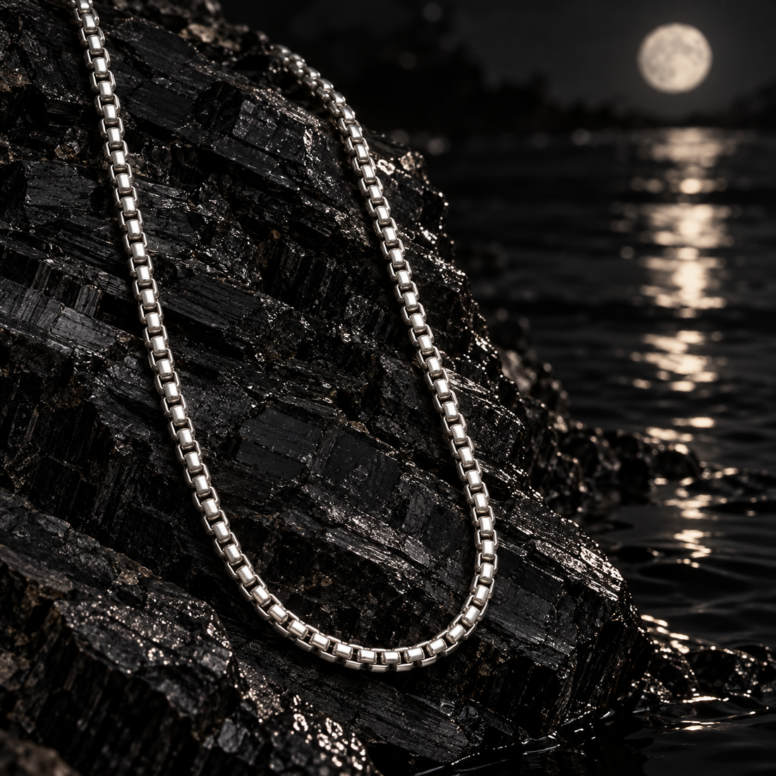 LA LIMINAL — moonlit square product photo